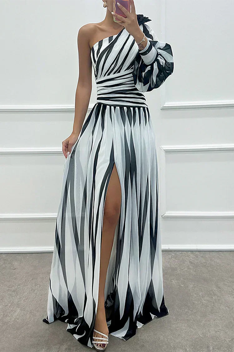 Hazel™ | Elegante Maxi Abito a Strisce con Spalla Scoperta