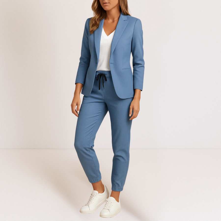 Emilia | Eleganza Moderna in un Completo Confortevole