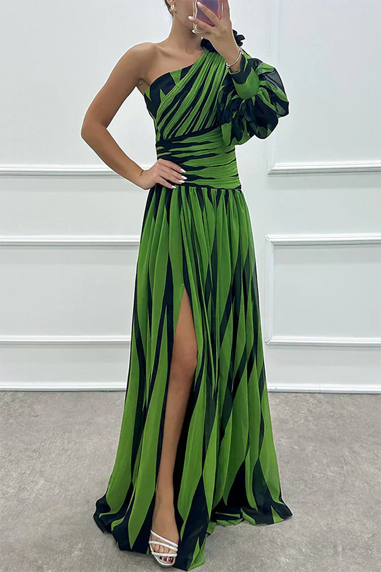 Hazel™ | Elegante Maxi Abito a Strisce con Spalla Scoperta