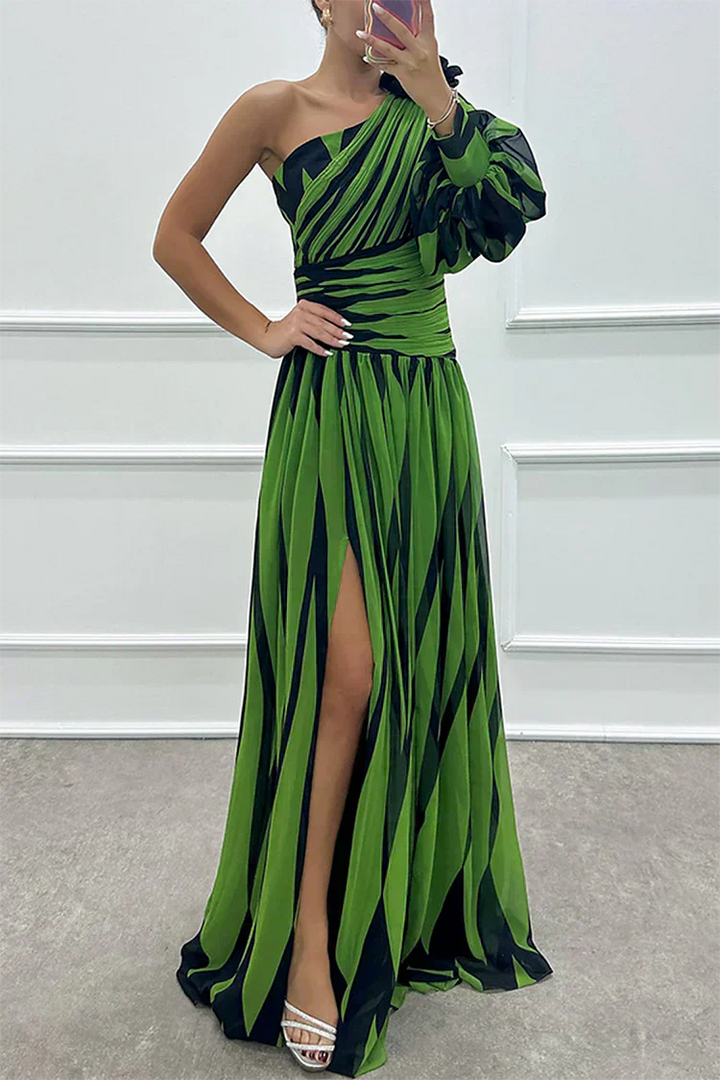 Hazel™ | Elegante Maxi Abito a Strisce con Spalla Scoperta