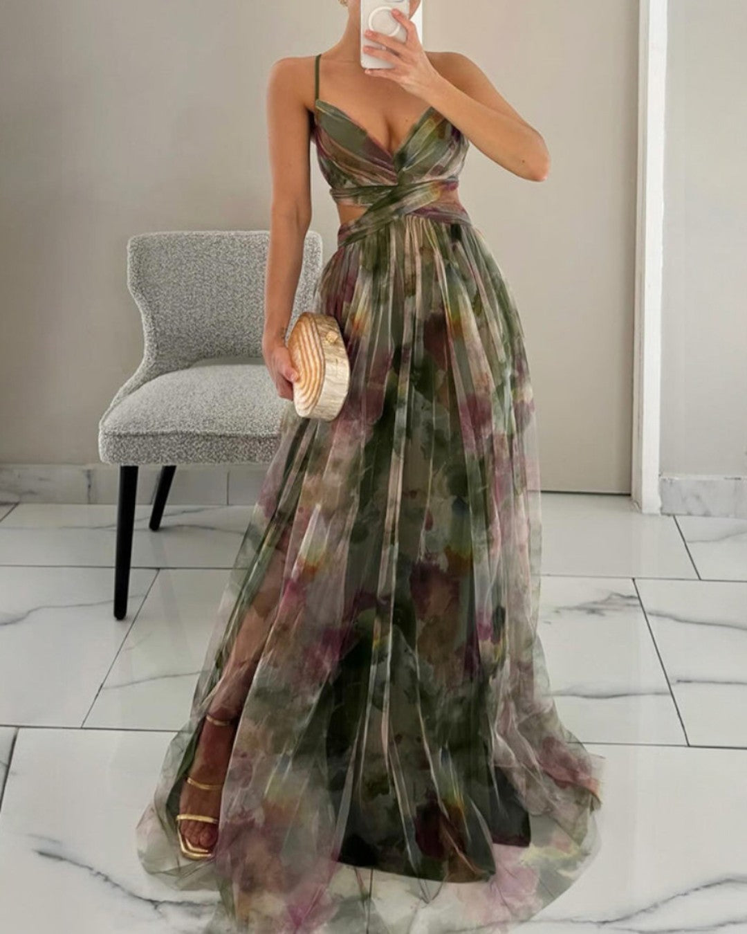 Maxi Dress in Elegant Floral Design