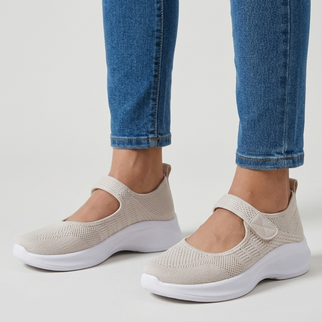 Nicole - Sandalo comodo donna con strappo