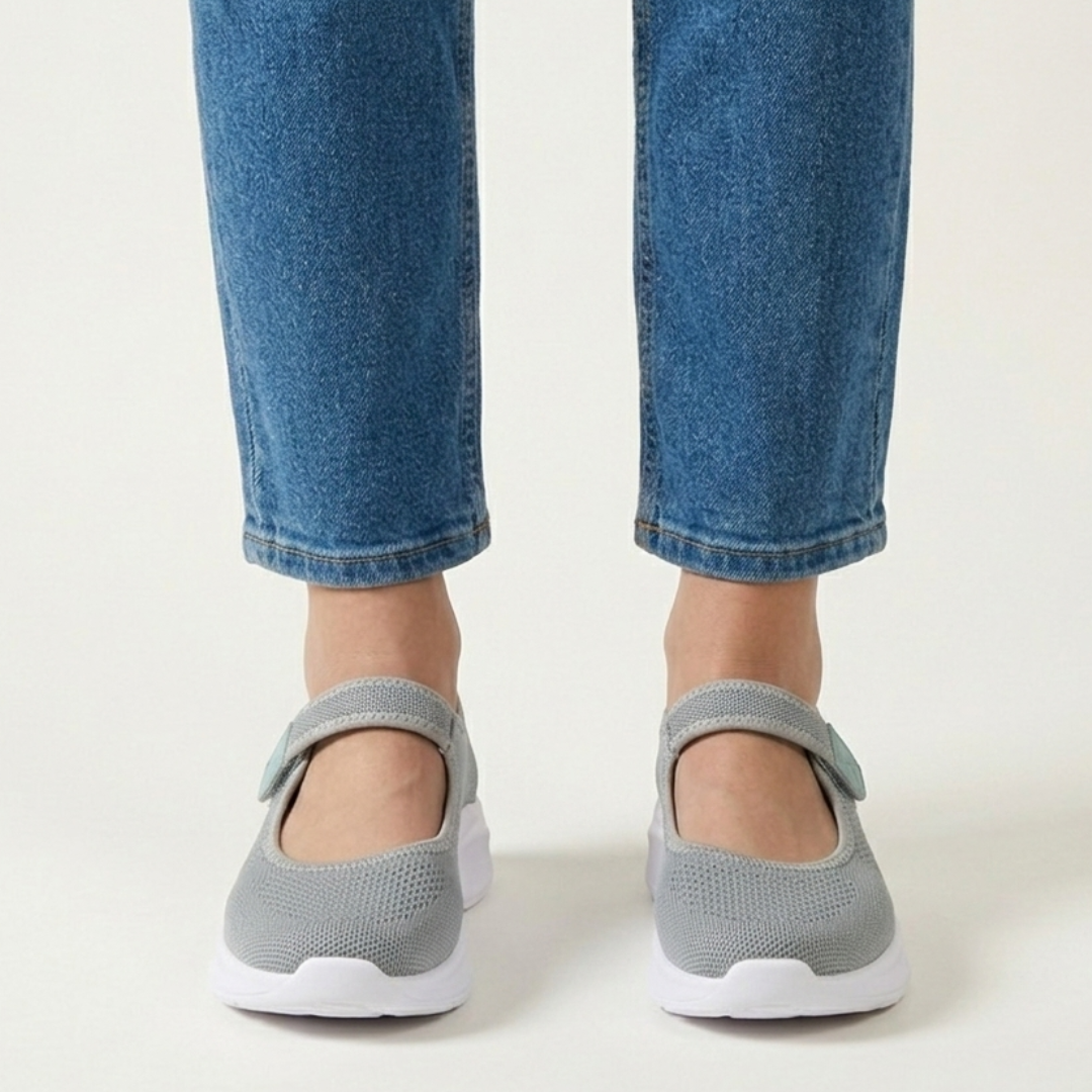 Nicole - Sandalo comodo donna con strappo