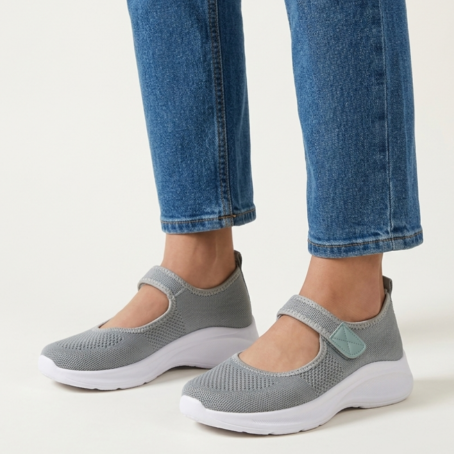 Nicole - Sandalo comodo donna con strappo