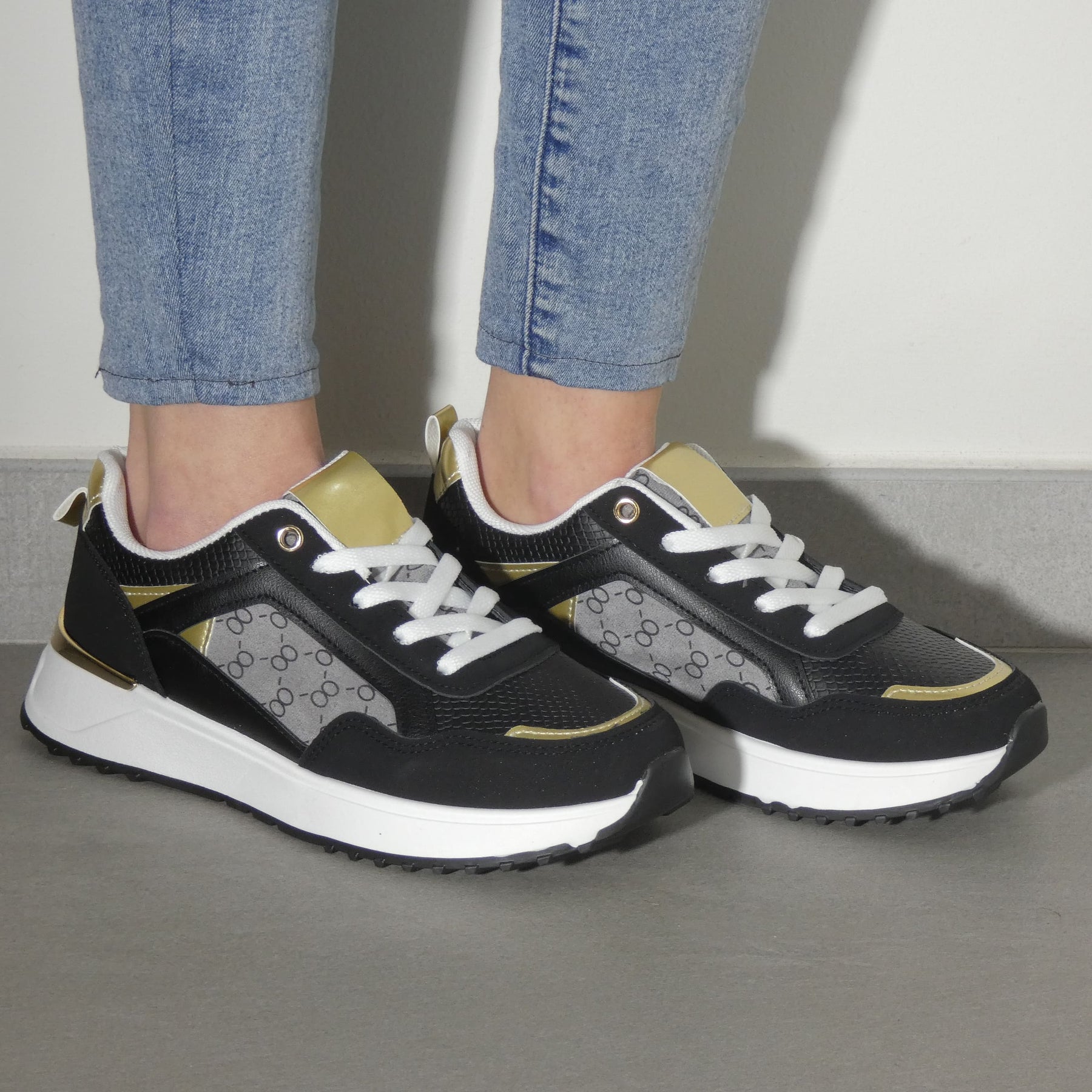 Lucilla - Sneakers
