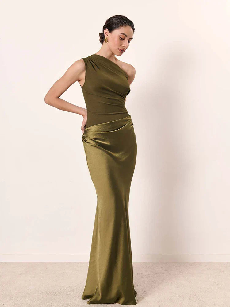 Luna™ | Maxi Dress in Satin with Slit