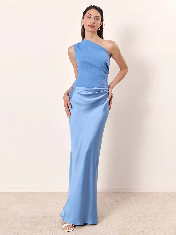 Luna™ | Maxi Dress in Satin with Slit