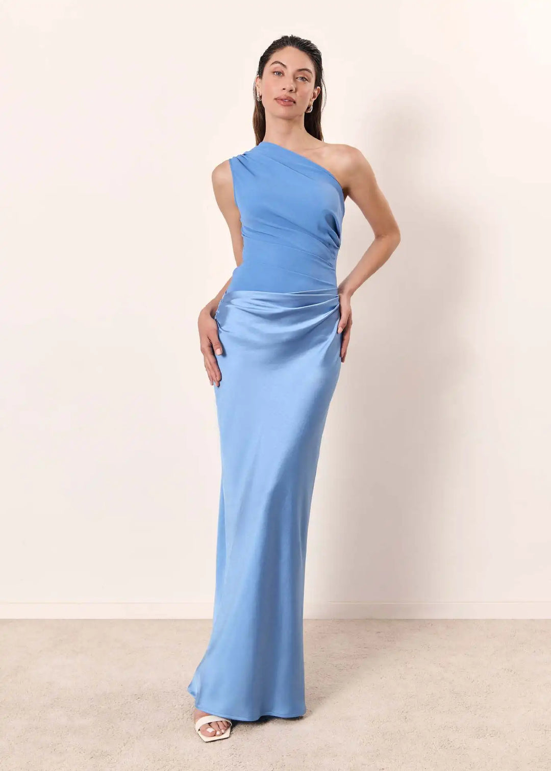 Luna™ | Maxi Dress in Satin with Slit